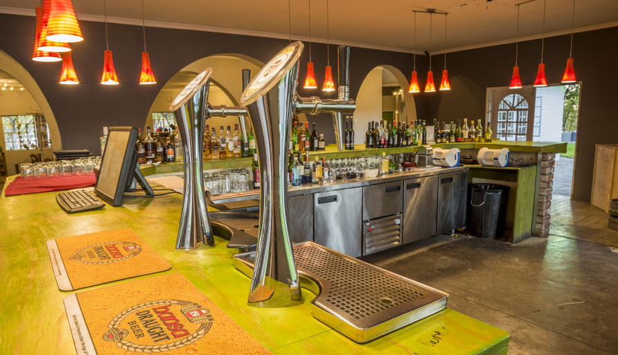 Food & Drinks 4, Damara Mopane Lodge, Khorixas