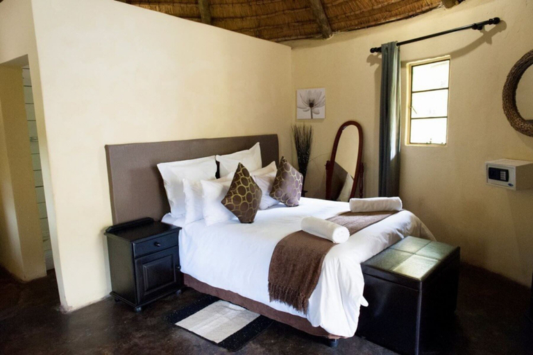 Bedroom 3, Maliba River Lodge