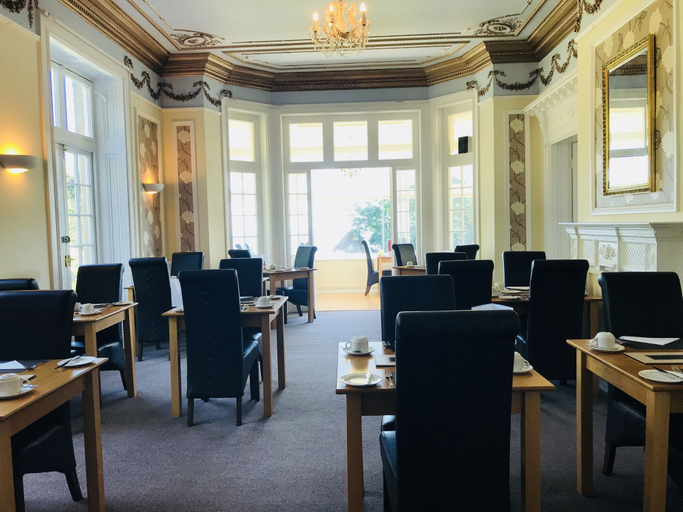 Food & Drinks 5, Luccombe Manor Country House Hotel, Isle of Wight