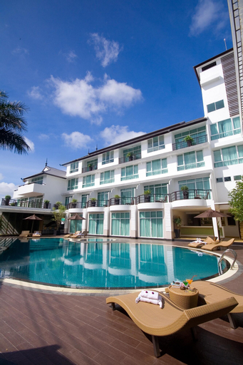 Exterior & Views 2, A-Te Chumphon Hotel, Muang Chumphon