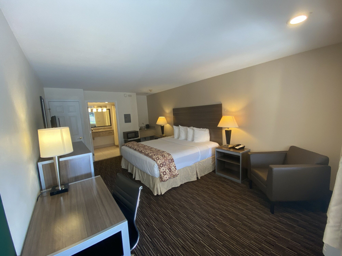 Bedroom 3, Garden State Inn, Atlantic