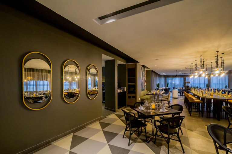 Food & Drinks 5, Hotel Cardoso, Maputo