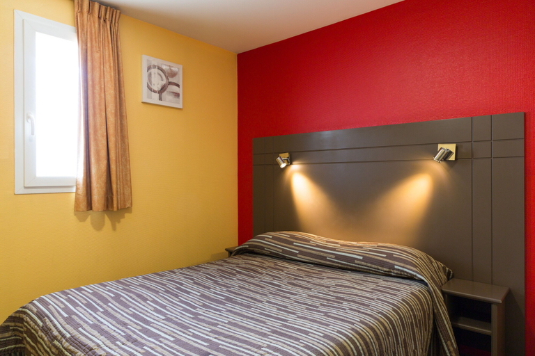 Bedroom 2, Hôtel Confort Le Moulin Rouge, Dordogne