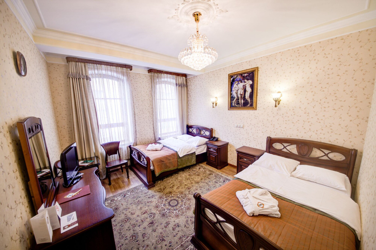 Bedroom 3, Hotel Gentalion, Northern