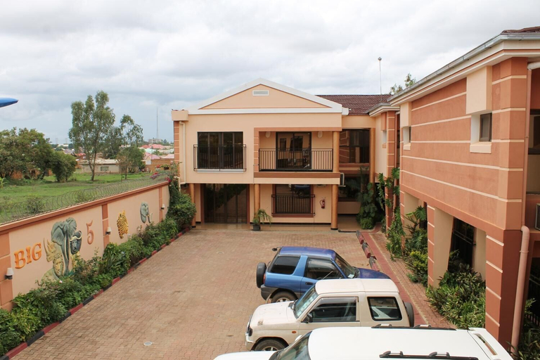Exterior & Views 2, Big five hotel, Lubumbashi