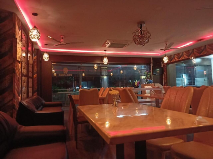 Food & Drinks 4, Hotel Dwaraka Inn, Visakhapatnam