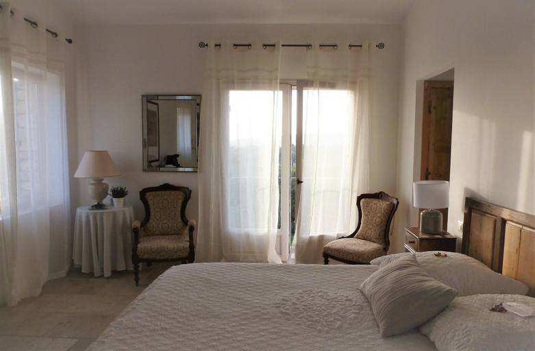 Bedroom 3, Les Terrasses de Gordes, Vaucluse