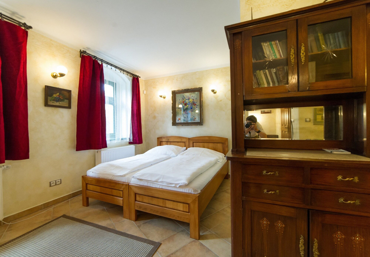Bedroom 3, Apartmány U Zvonu, Český Krumlov