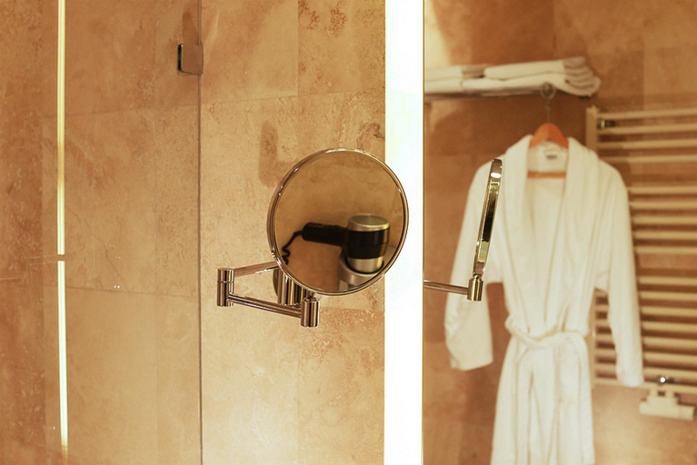 Bathroom 4, Golden Tulip Ana Dome, Cluj-napoca