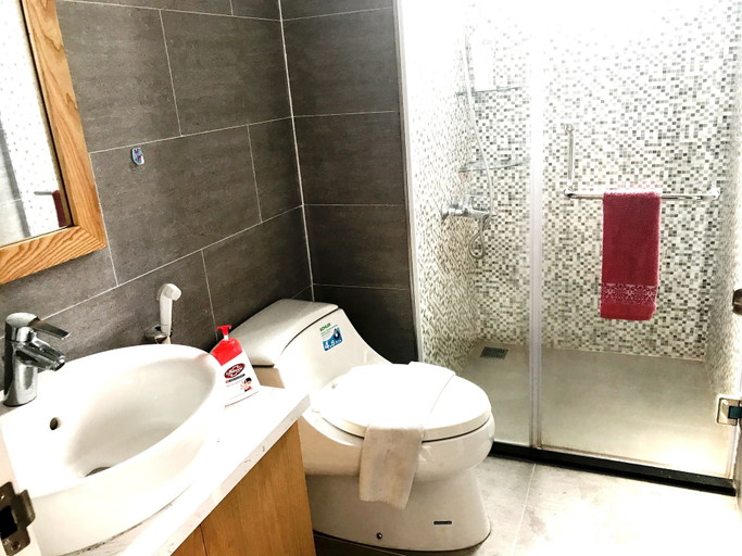 Bathroom 4, Diamond Suite Scenic Valley Condotel, District 7