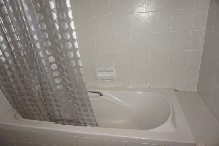 Bathroom 4, The Majestic Sakon Nakhon, Muang Sakon Nakhon