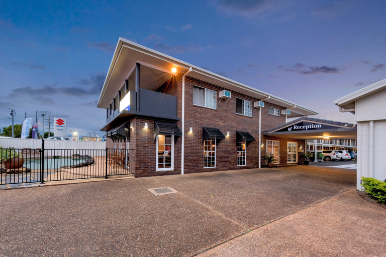 Exterior & Views 2, Takalvan Motel, Bundaberg