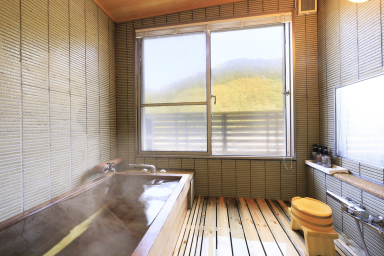 Bathroom 3, bankokuya, Tsuruoka