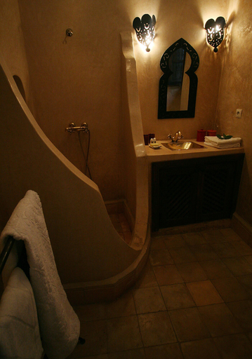 Bathroom 4, Riad Elixir, Marrakech