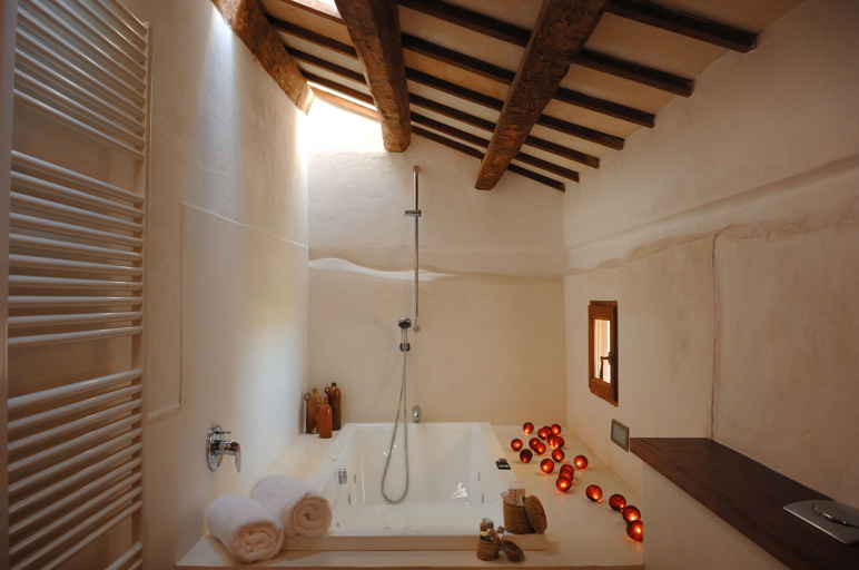 Bathroom 4, Alcaufar Vell Hotel Rural & Restaurant, Baleares