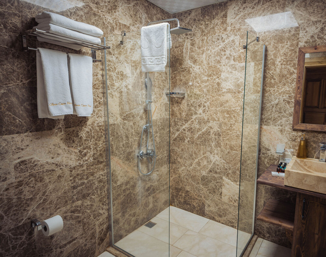 Bathroom 5, Olivia Cave Hotel, Nevşehir