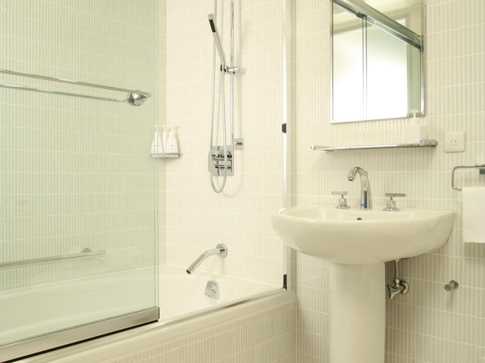 Bathroom 4, Hotel Massimo Mishima, Mishima