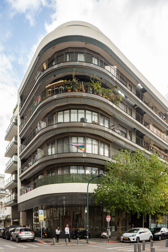 Exterior & Views, Cozy 2BDR with Parking