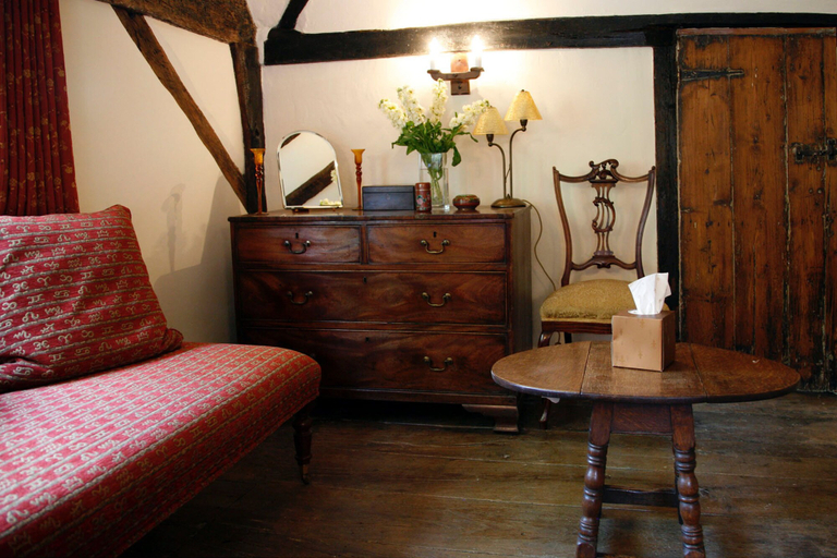 Bedroom 2, Just So Cottage, Buckinghamshire