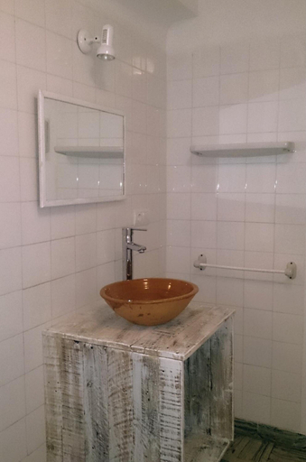 Bathroom 5, Hostal Juanita, Baleares