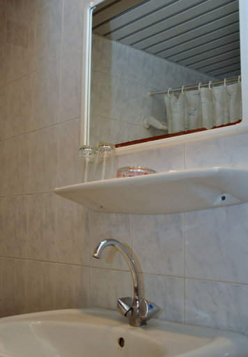 Bathroom 5, Andreolas Beach Hotel, Ionian Islands