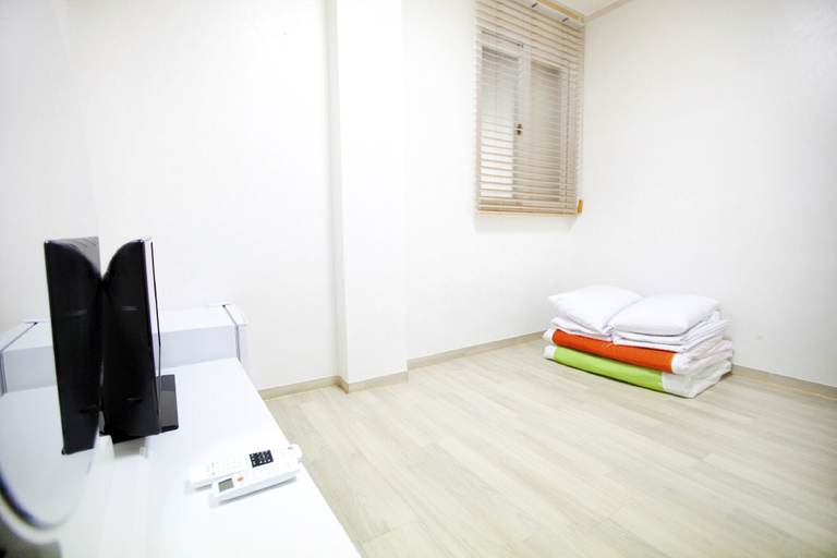 Bedroom 4, ARI House - Hostel, Jung