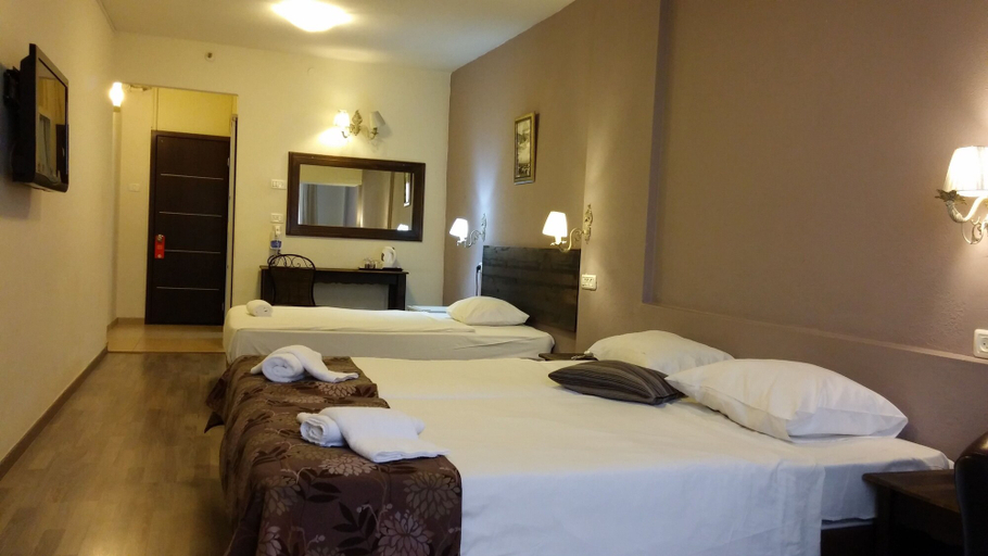 Bedroom 3, Astoria Galilee Hotel