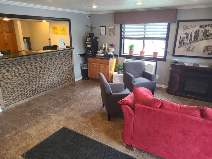 Others 5, Super 8 by Wyndham Bedford, Bedford