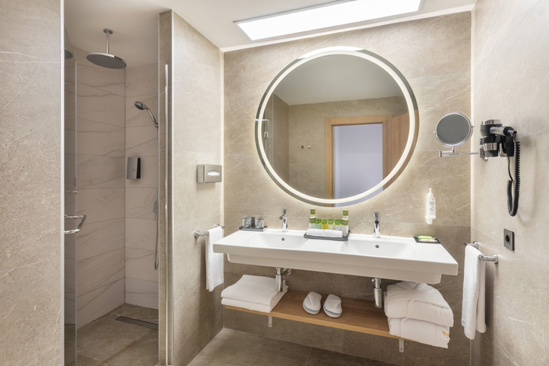 Bathroom 5, Hotel Riu Palace Maspalomas - Adults Only, Las Palmas