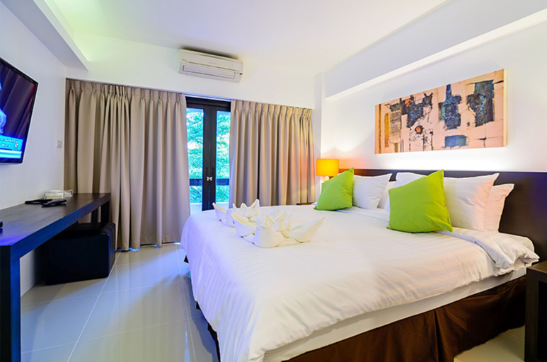 Bedroom 2, UMA Residence, Dusit