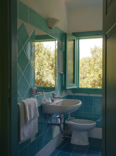 Bathroom 4, Residence Hotel Lu Nibareddu, Olbia-Tempio