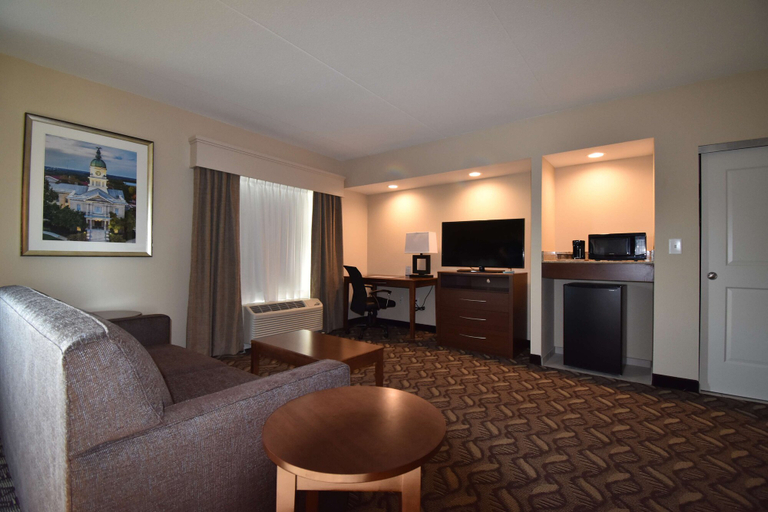 Others 5, Best Western Athens, Clarke