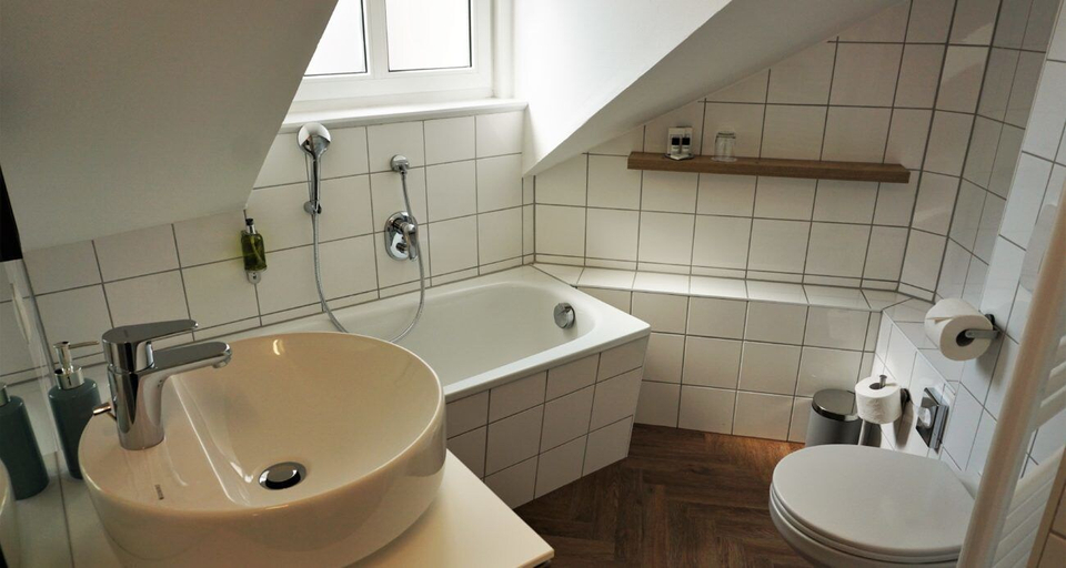 Bathroom 5, dieSonne, Weimar