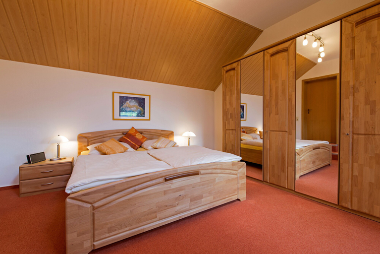 Bedroom 4, Gästehaus Birnbaumhof, Kaiserslautern