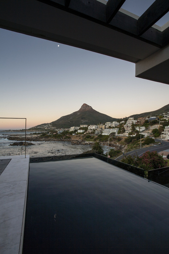 Others 5, Ebb Tide, City of Cape Town