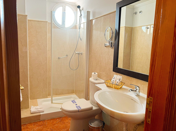 Bathroom 4, Hotel La Aldea Suites, Las Palmas