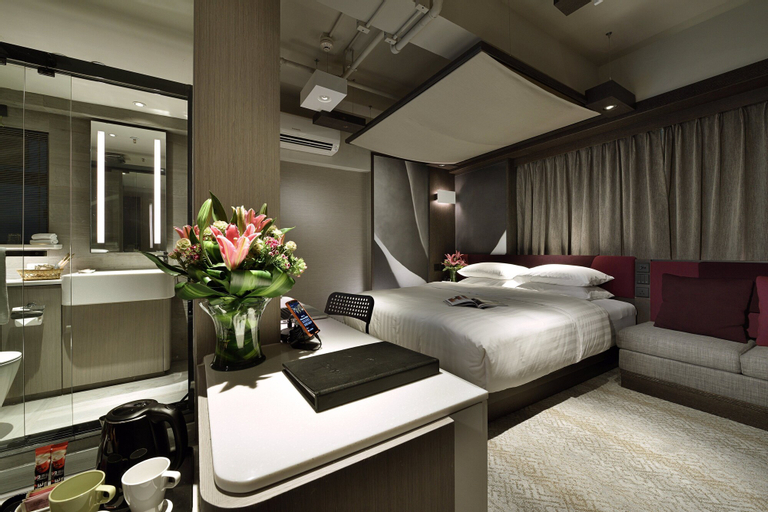 Bedroom 30