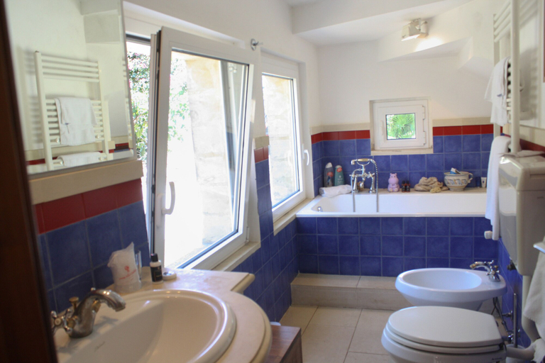 Bathroom 5, Hotel Eremo della Giubiliana, Ragusa