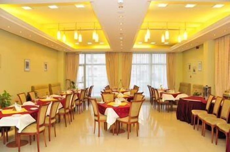 Food & Drinks 4, Safeer Plaza Hotel, Bausher