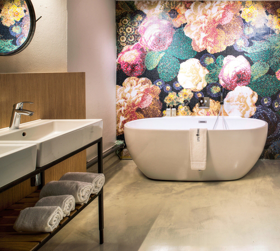 Bathroom 3, Little Grand, Eindhoven