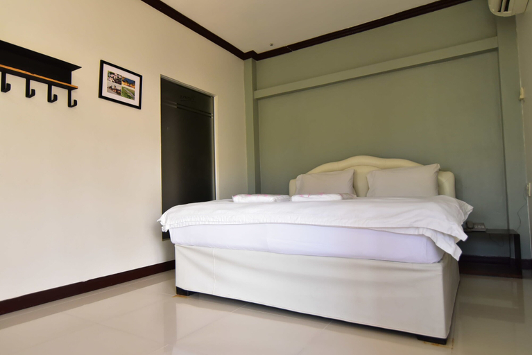 Bedroom 2, Bangrak Resort, Muang Nakhon Sawan