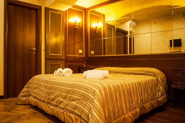 Bedroom 4, Domina Popolo B&B, Rome