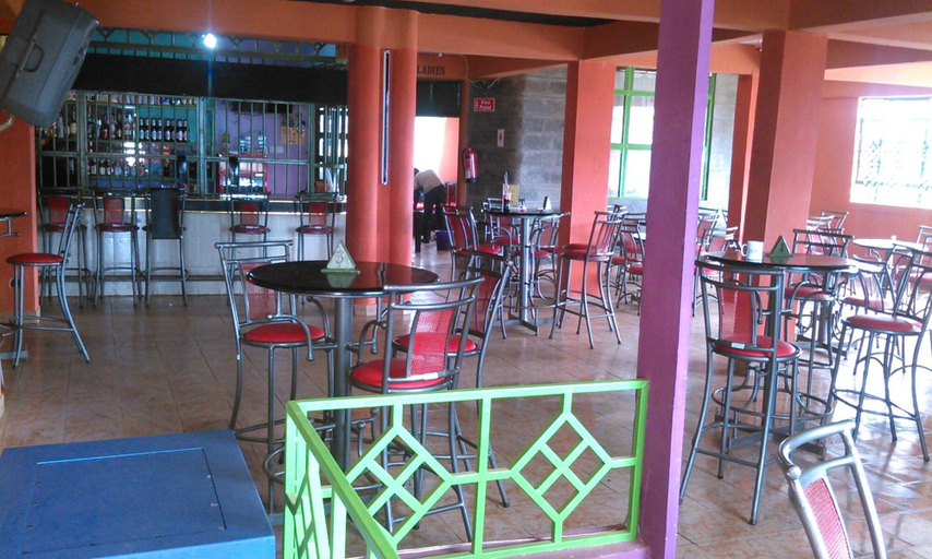 Food & Drinks 3, Gitandara Garden Hotel, Othaya
