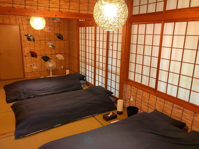 Bedroom 2, Private Cottage Warami, Motobu