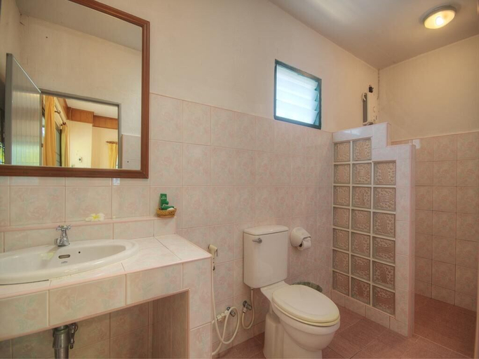 Bathroom 4, Samroiyod Holiday Resort, K. Sam Roi Yot