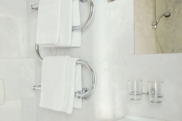 Bathroom 4, Amicus Hotel, Vilniaus
