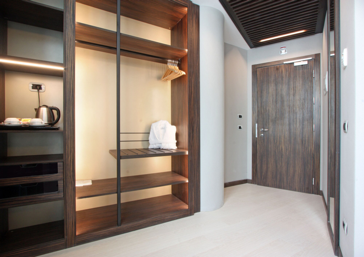 Bedroom 23