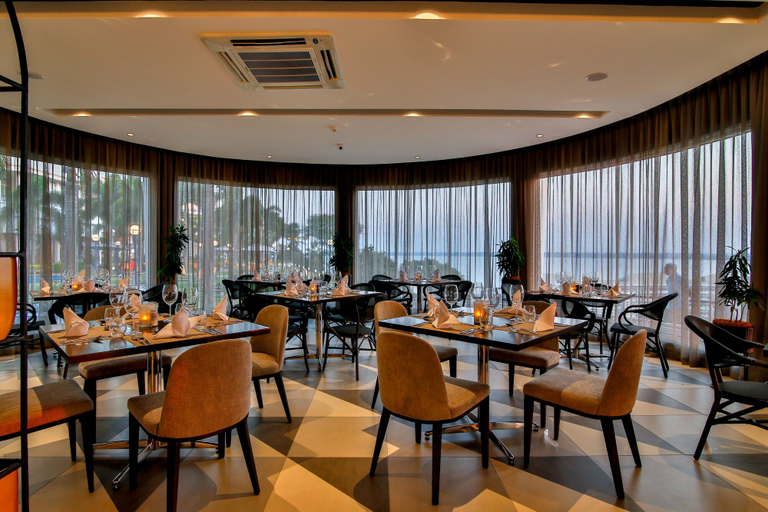 Food & Drinks 5, Hotel Cardoso, Maputo