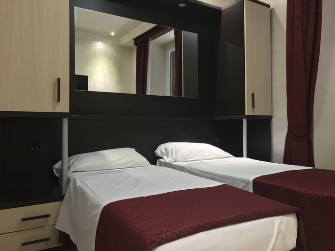 Bedroom 3, Sweety, Rome