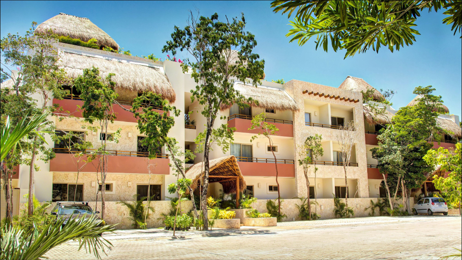 Exterior & Views, Garden Lili 3 bedroom sleeps 6, Cozumel